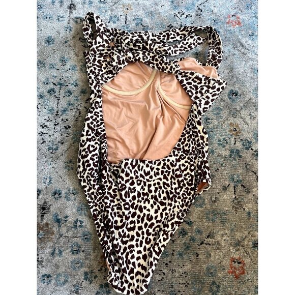 NWT J.Crew Underwire Cup One-Piece Swimsuit Leopard Print 16 - Picture 7 of 11